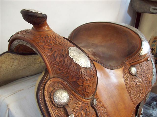 Used Saddle:- Image Number:3